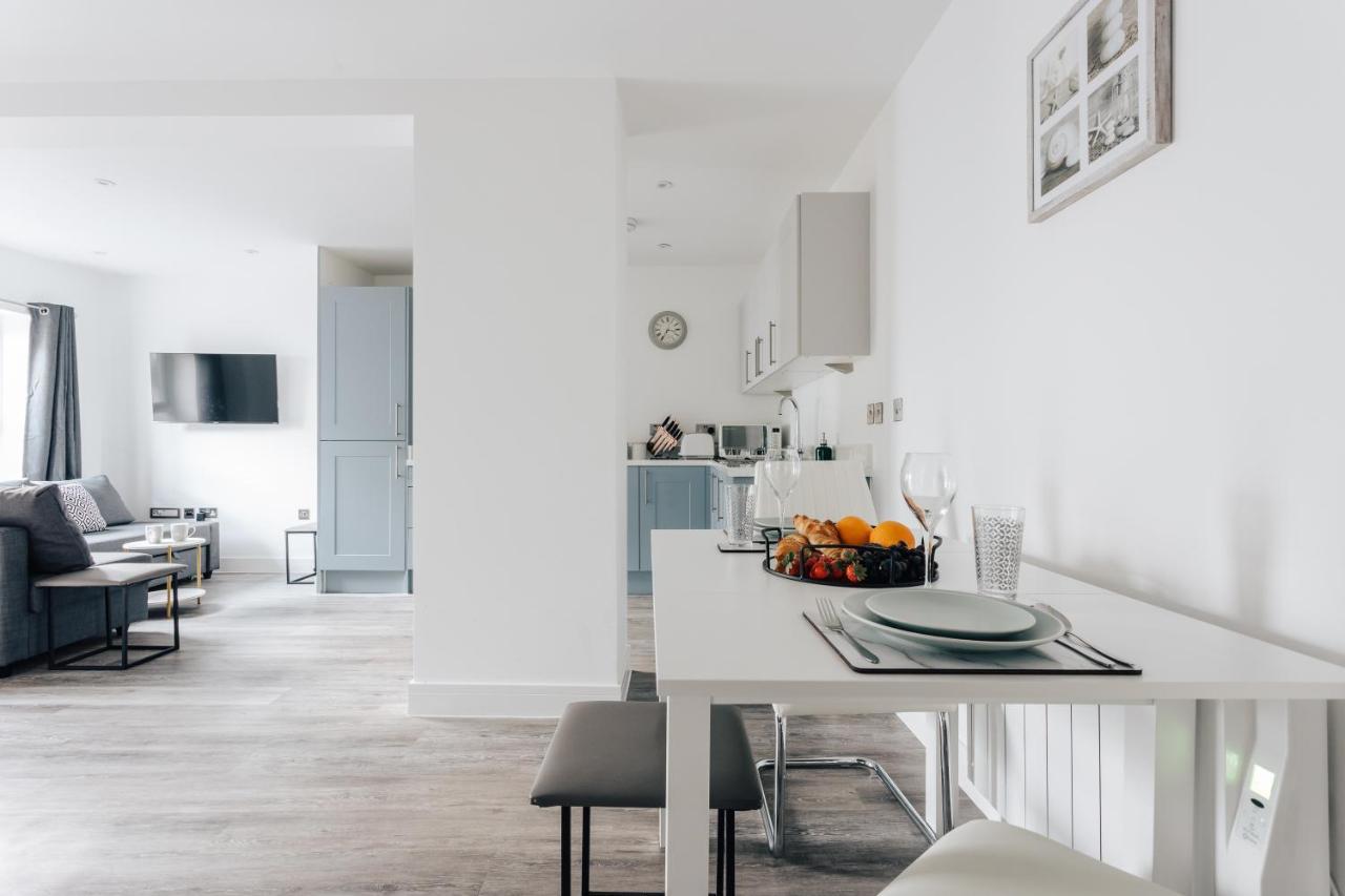 Contemporary Two Bedroom Duplex - Secluded Residence With Parking In A Prime Central Location Борнмут Екстер'єр фото